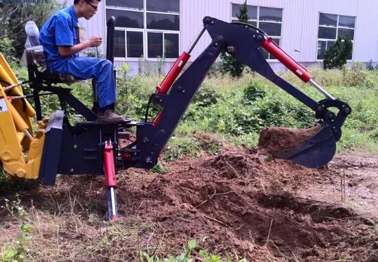 滑移装载机百变功能之挖掘功能